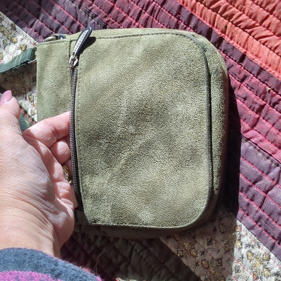TRAVELON* faux suede sage green crossbody/belt bag w/adj. straps, pouches - Picture 3 of 16